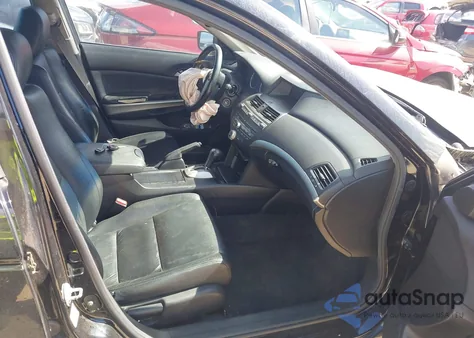 2010 Honda Accord 2.4 Ex-L from USA, damaged, VIN 1HGCP2F88AA180648